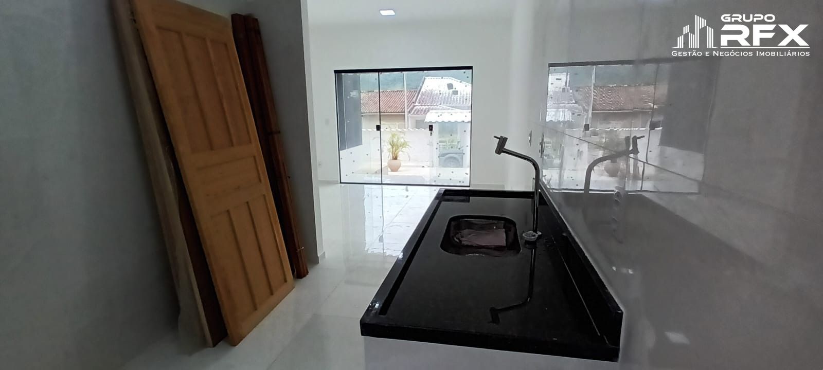 Casa à venda com 3 quartos, 72m² - Foto 18