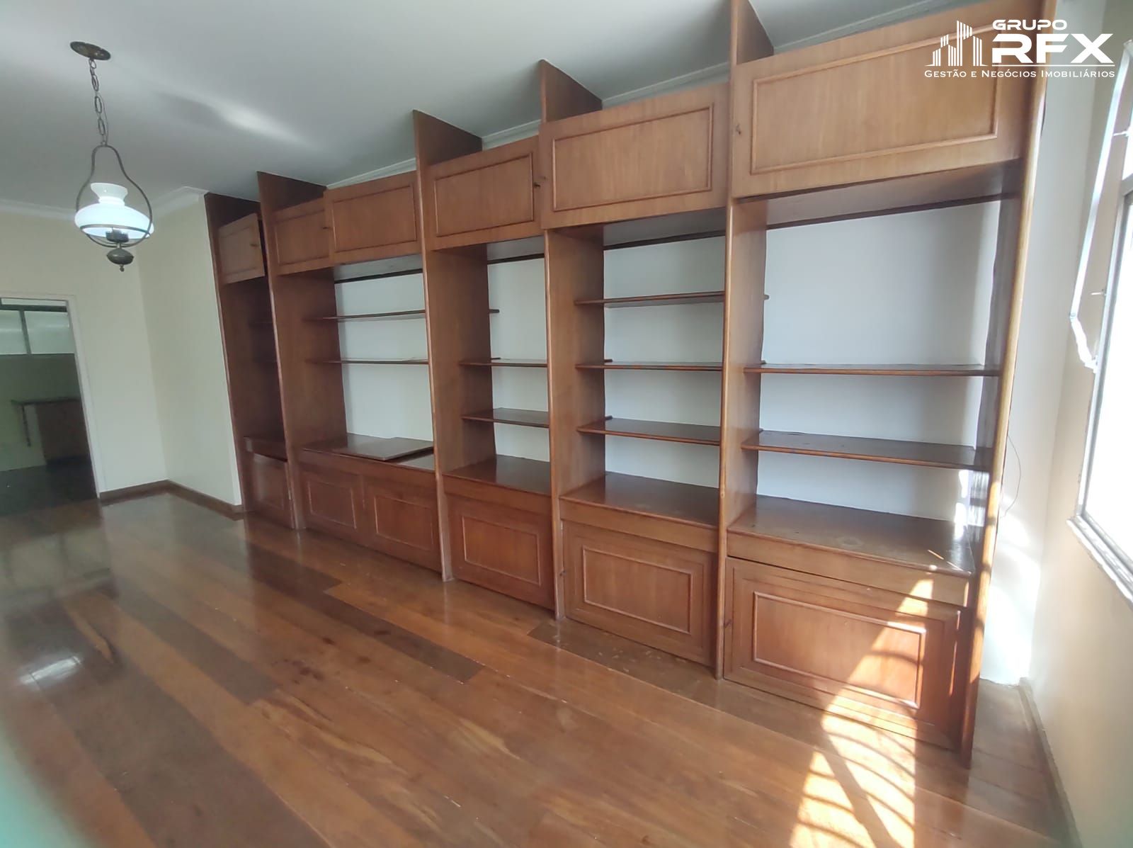 Apartamento à venda com 3 quartos, 179m² - Foto 6