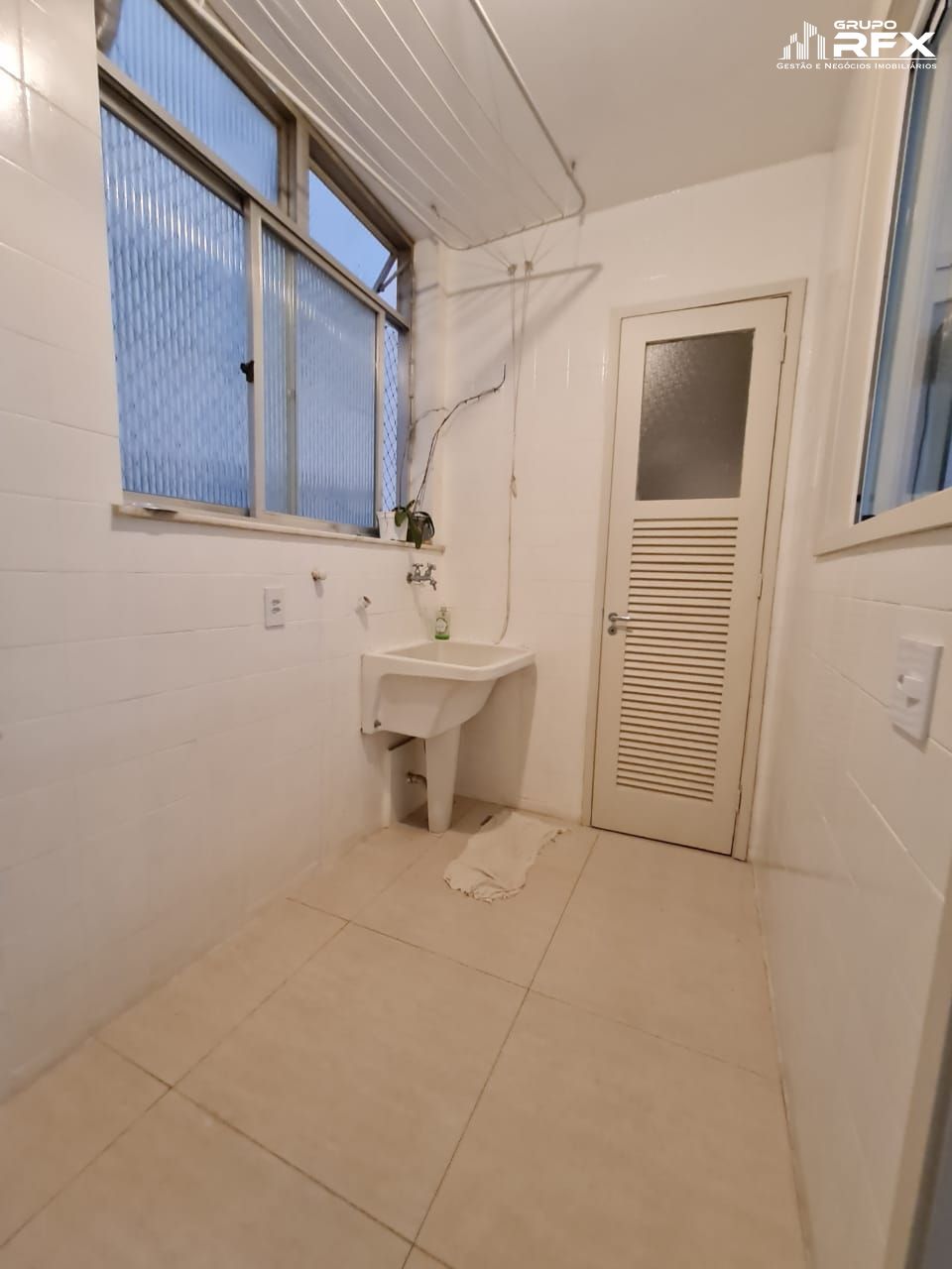 Apartamento à venda com 2 quartos, 90m² - Foto 13