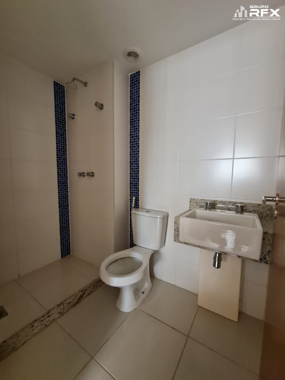 Apartamento à venda com 2 quartos, 74m² - Foto 8