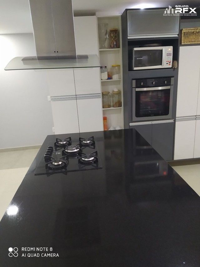 Casa à venda com 4 quartos, 300m² - Foto 13