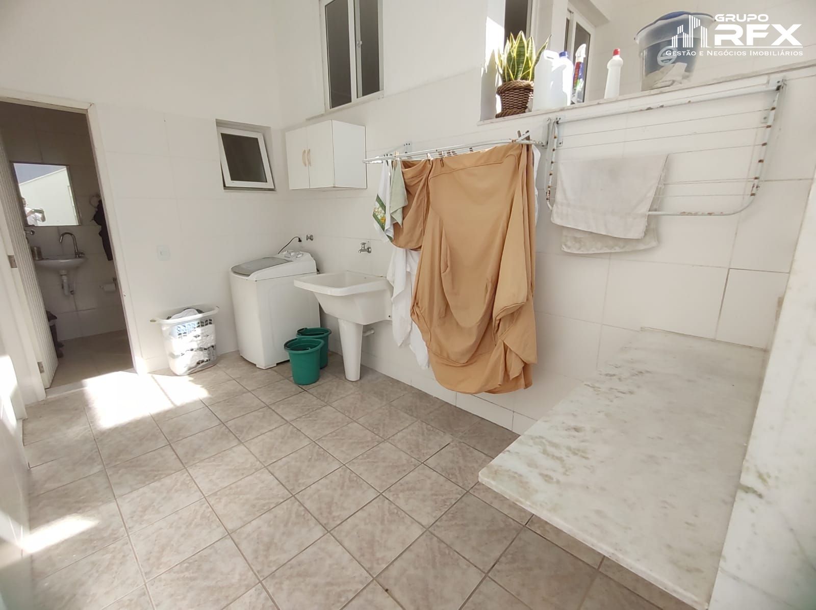 Casa de Condomínio à venda com 4 quartos, 312m² - Foto 21