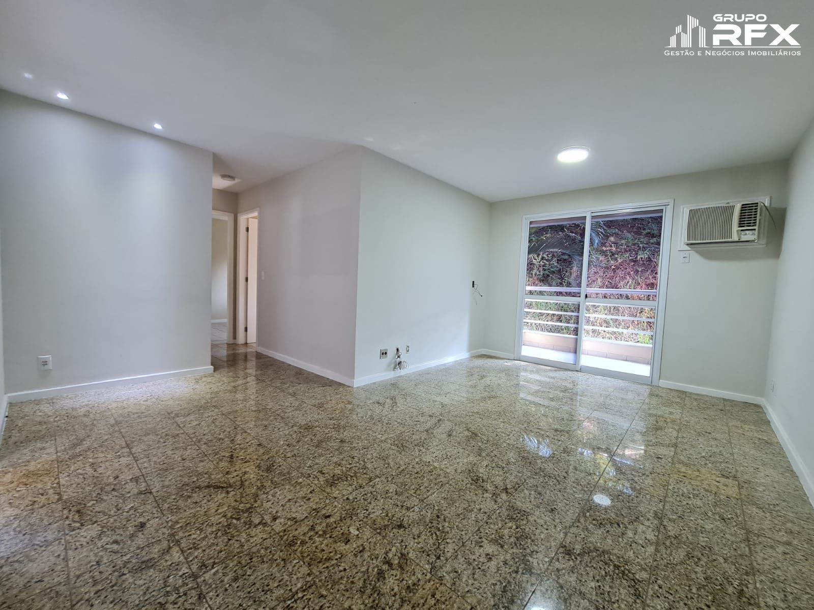 Apartamento  venda  no Maria Paula I - So Gonalo, RJ. Imveis