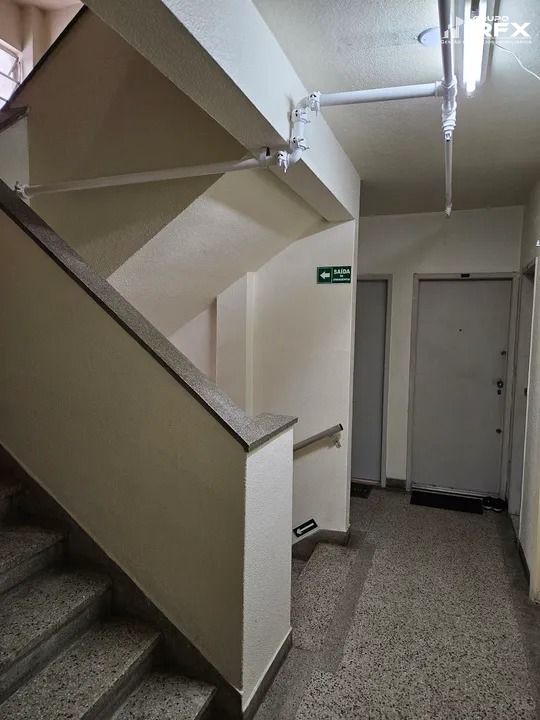 Apartamento à venda com 2 quartos, 70m² - Foto 15