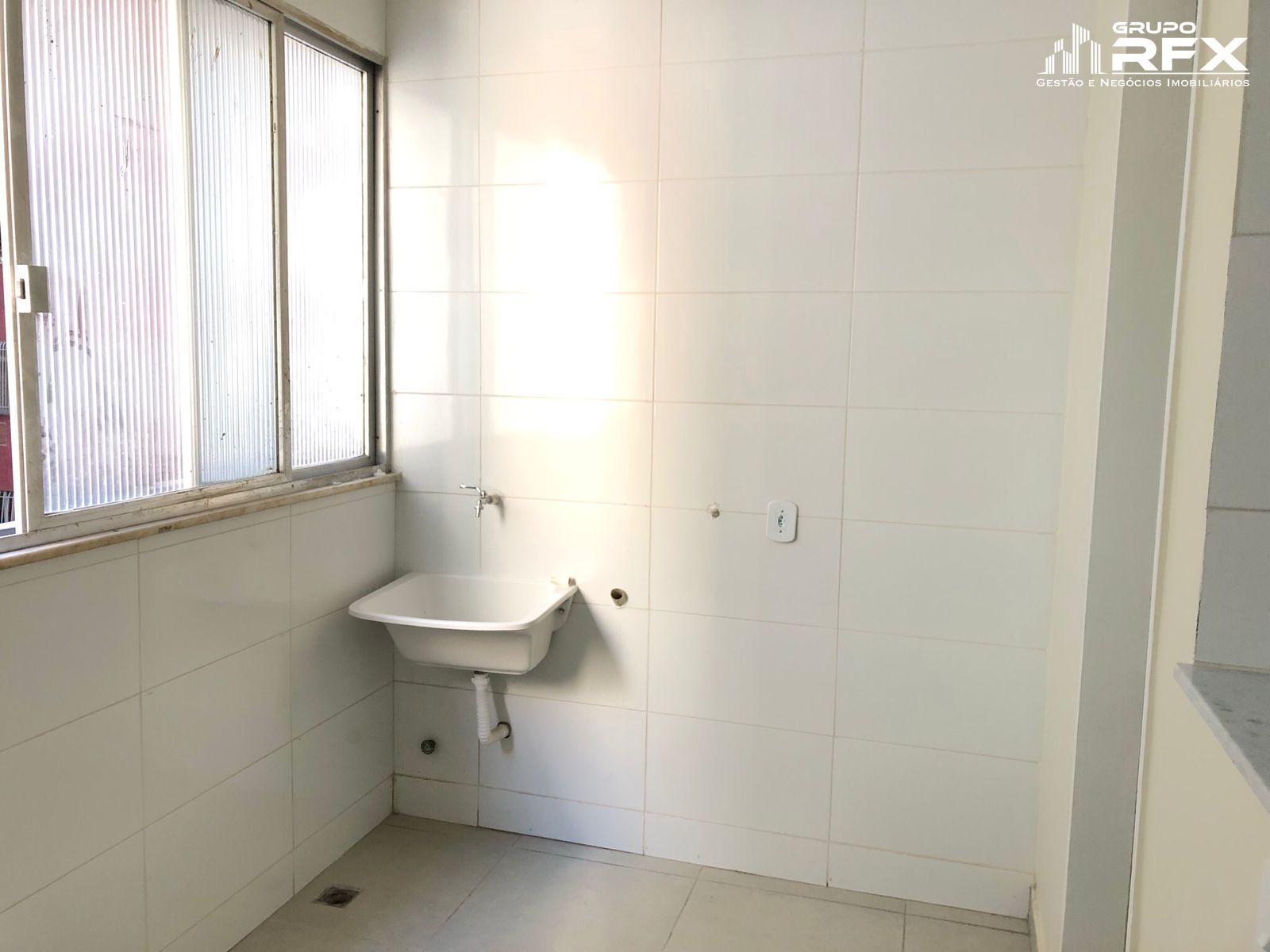 Apartamento à venda com 2 quartos, 100m² - Foto 16