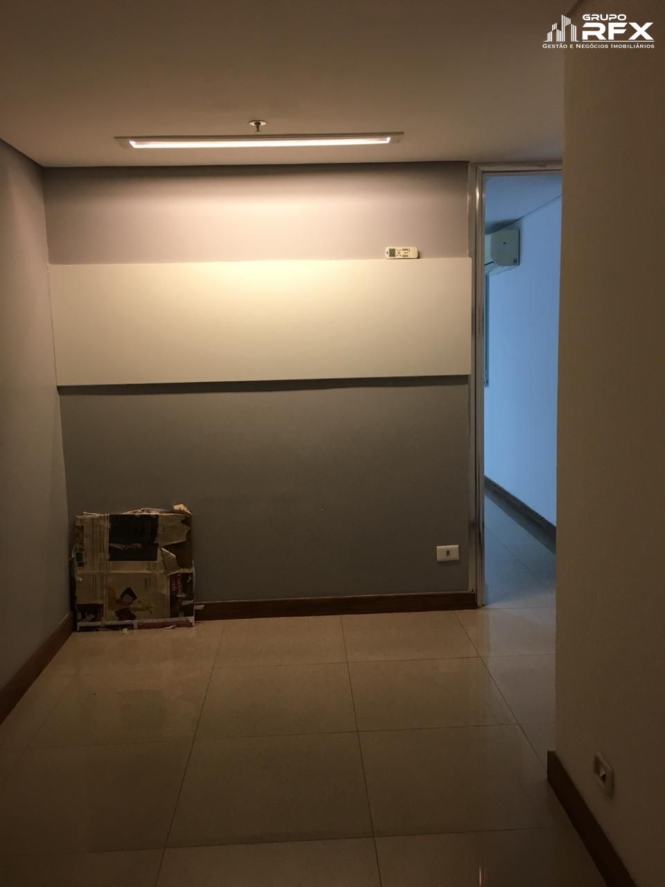 Conjunto Comercial-Sala à venda com 1 quarto, 36m² - Foto 6
