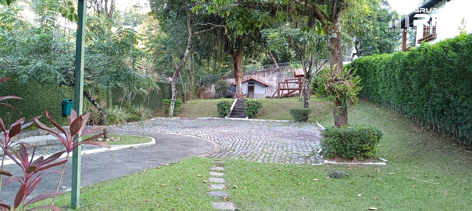 Casa de Condomínio à venda com 3 quartos, 350m² - Foto 10