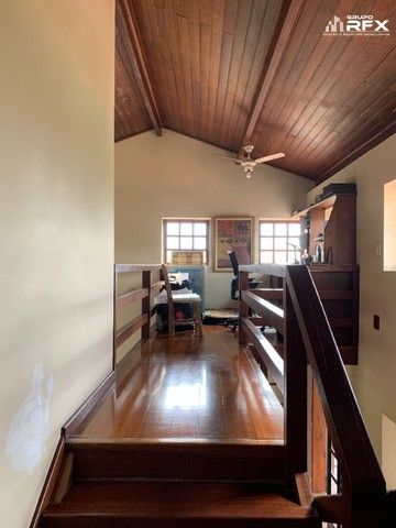 Casa à venda com 4 quartos, 239m² - Foto 14