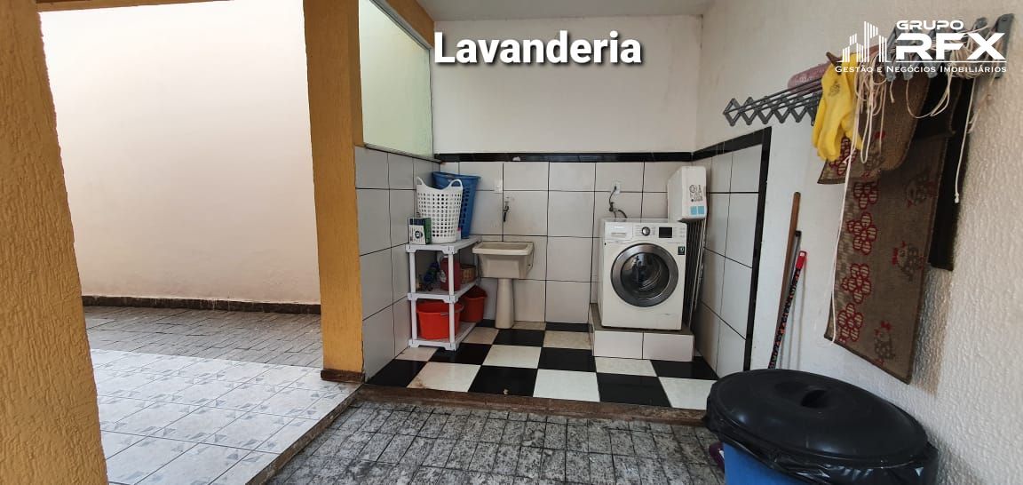 Casa à venda com 3 quartos, 341m² - Foto 36