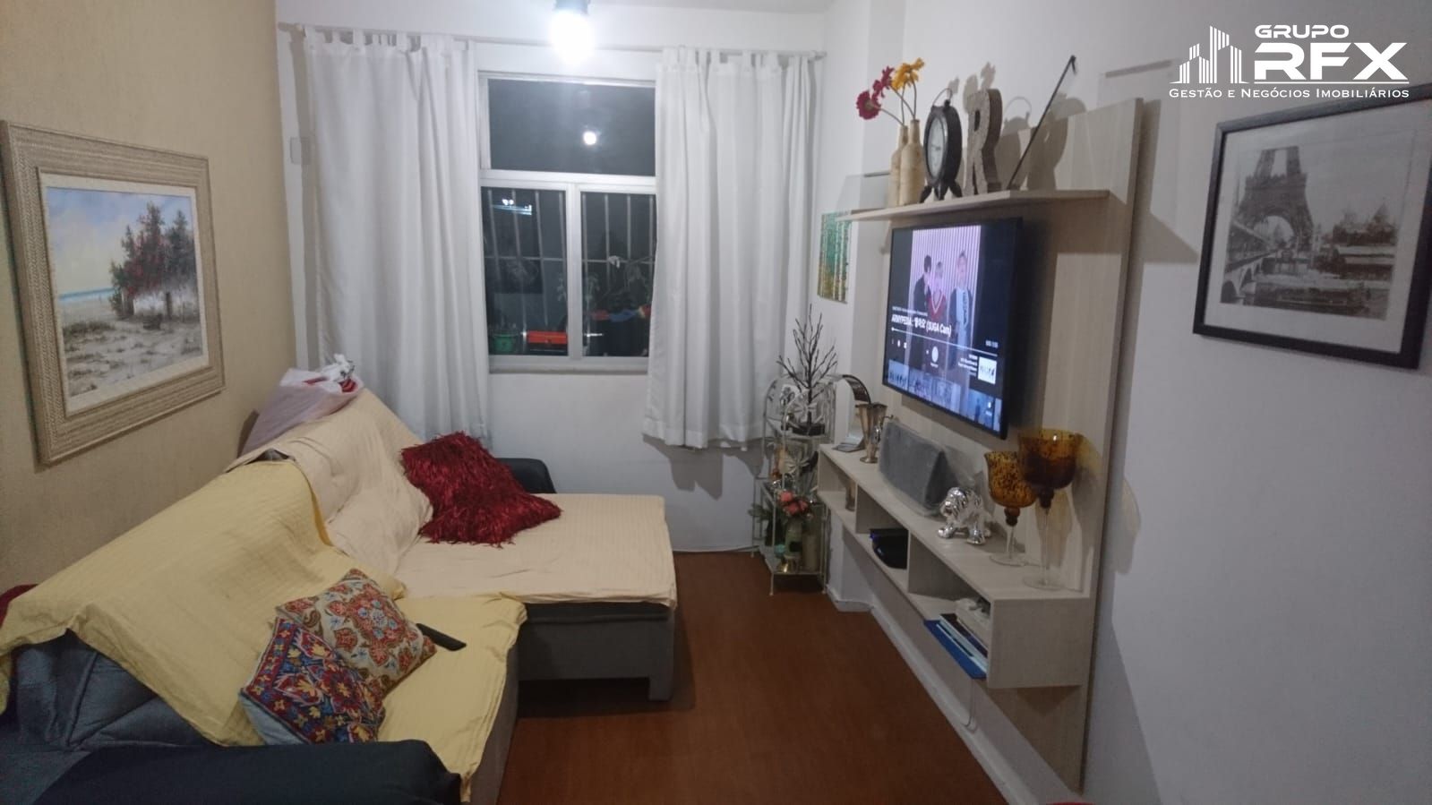 Apartamento à venda com 2 quartos, 80m² - Foto 1