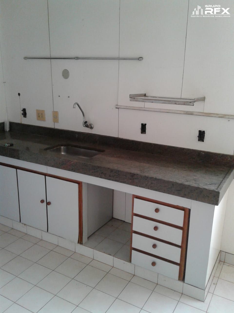 Apartamento à venda com 2 quartos, 72m² - Foto 19