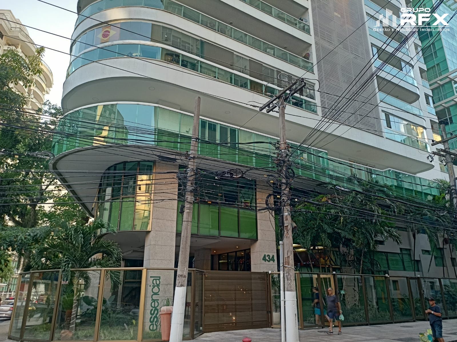 Apartamento à venda com 3 quartos, 130m² - Foto 33