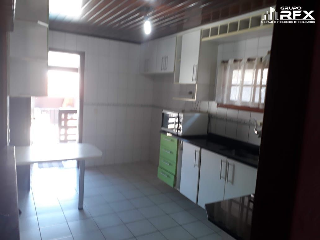 Casa à venda com 3 quartos, 120m² - Foto 9