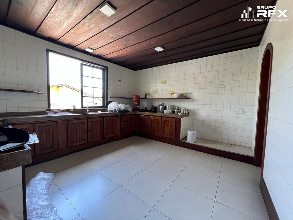 Casa de Condomínio à venda com 4 quartos, 200m² - Foto 14