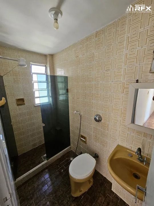 Apartamento à venda com 2 quartos, 70m² - Foto 10