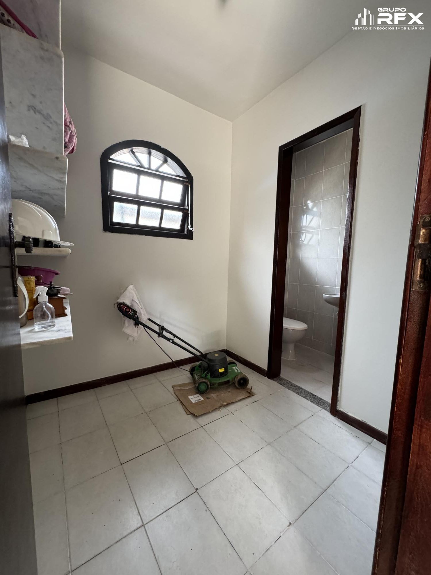 Casa à venda com 3 quartos, 180m² - Foto 17