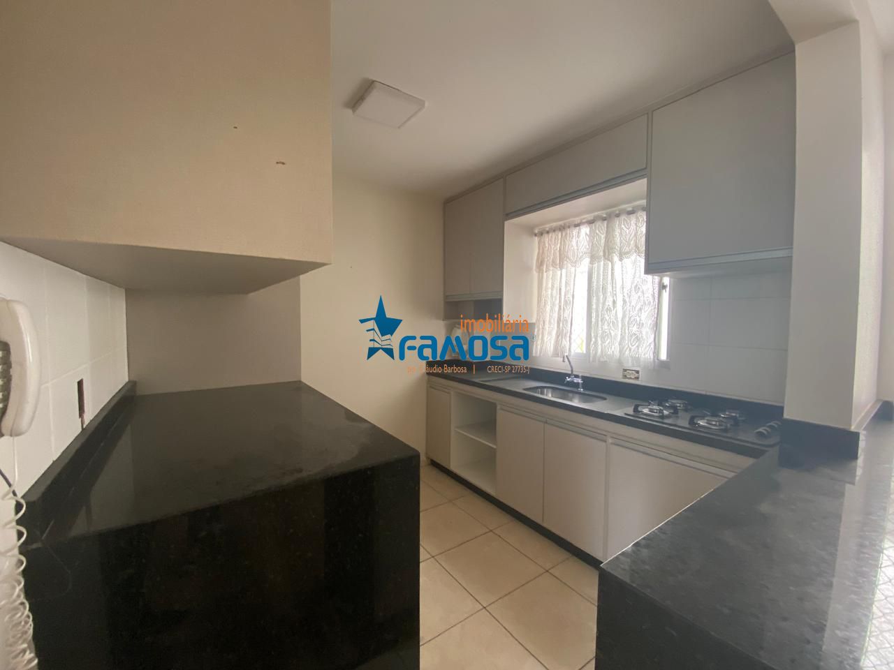 Apartamento à venda com 2 quartos, 48m² - Foto 4