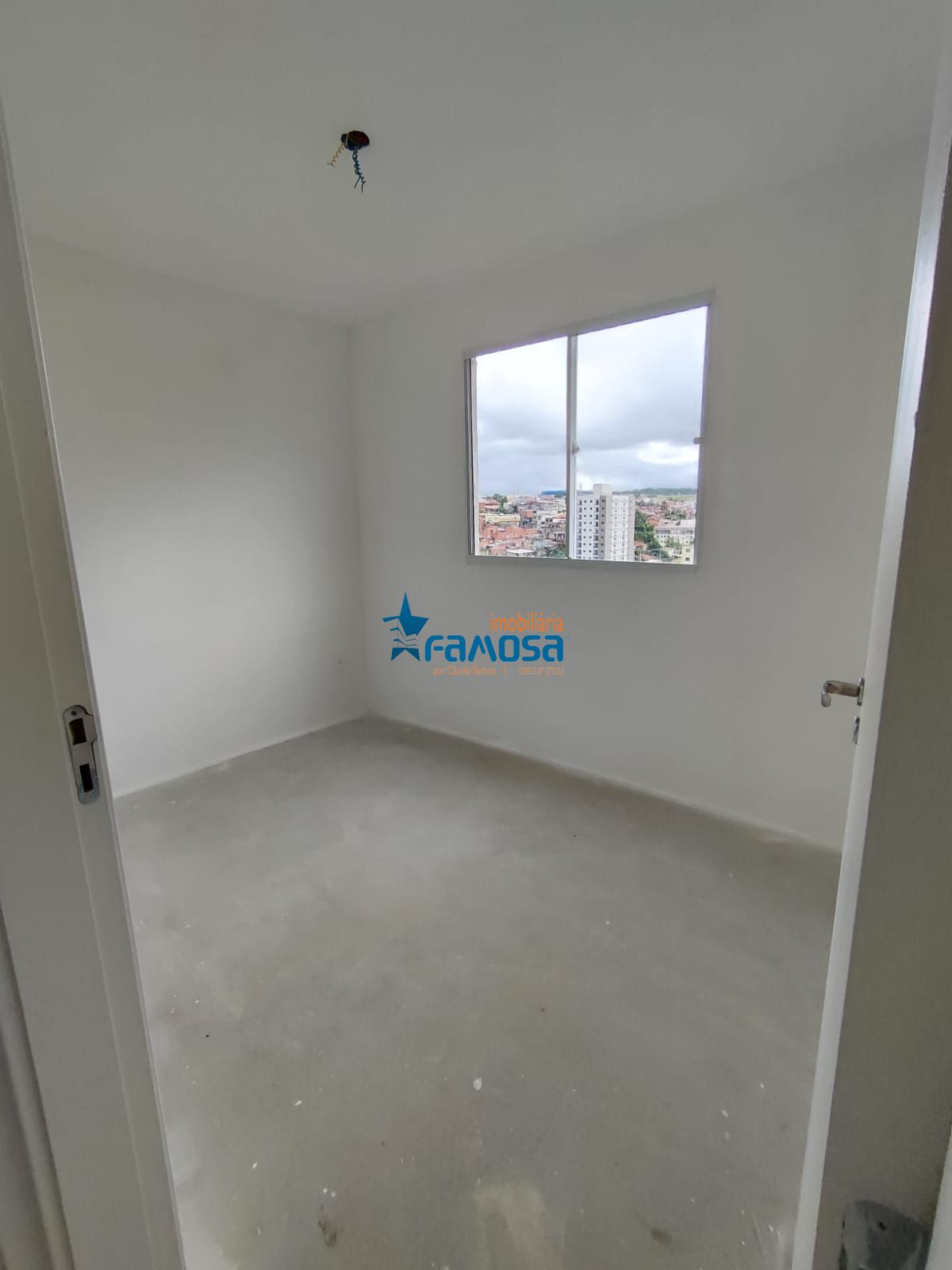 Apartamento à venda com 2 quartos, 42m² - Foto 12