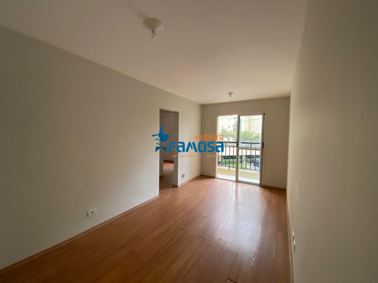 Apartamento para alugar com 2 quartos, 51m² - Foto 8