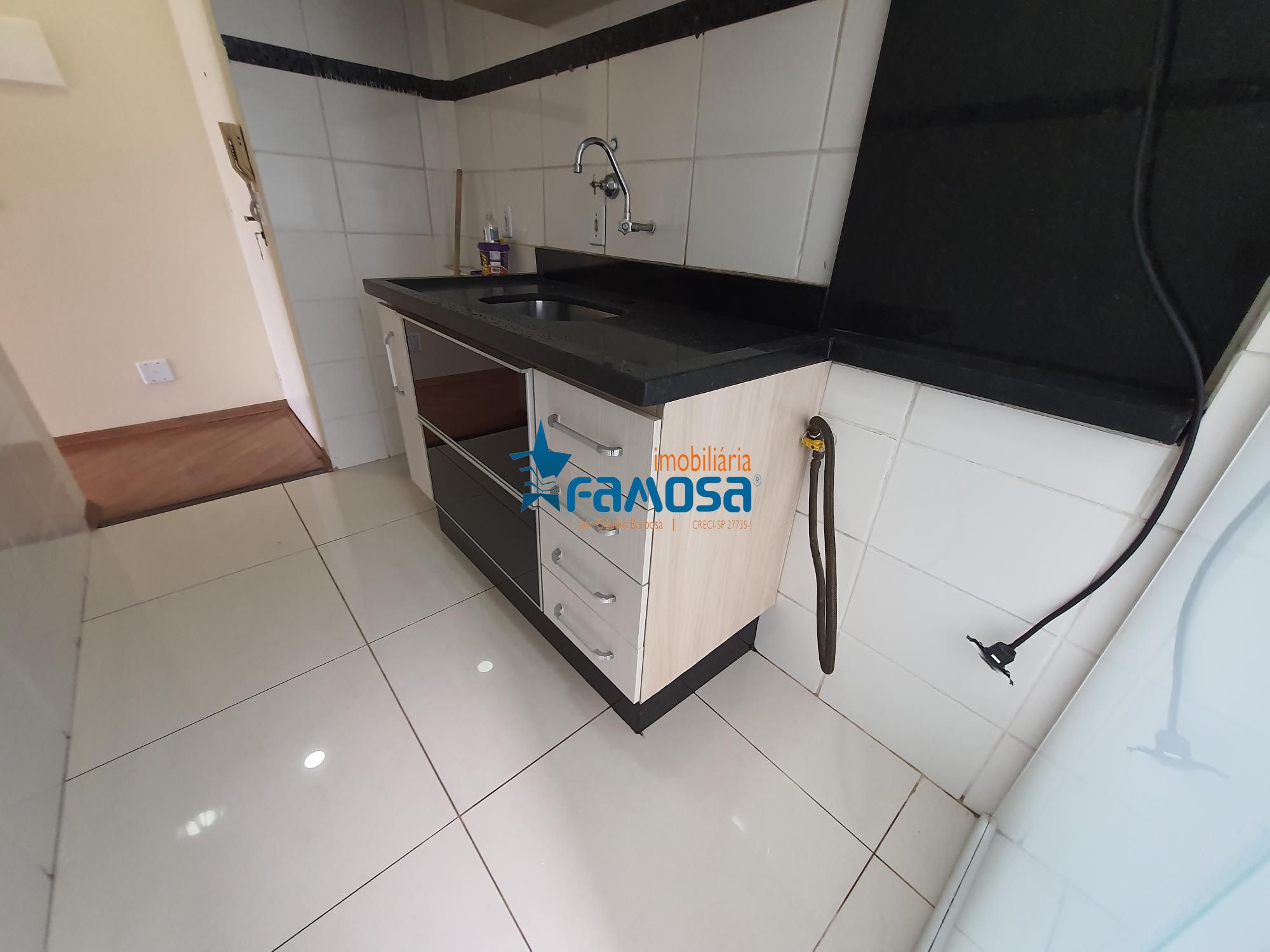 Apartamento à venda com 2 quartos, 48m² - Foto 11