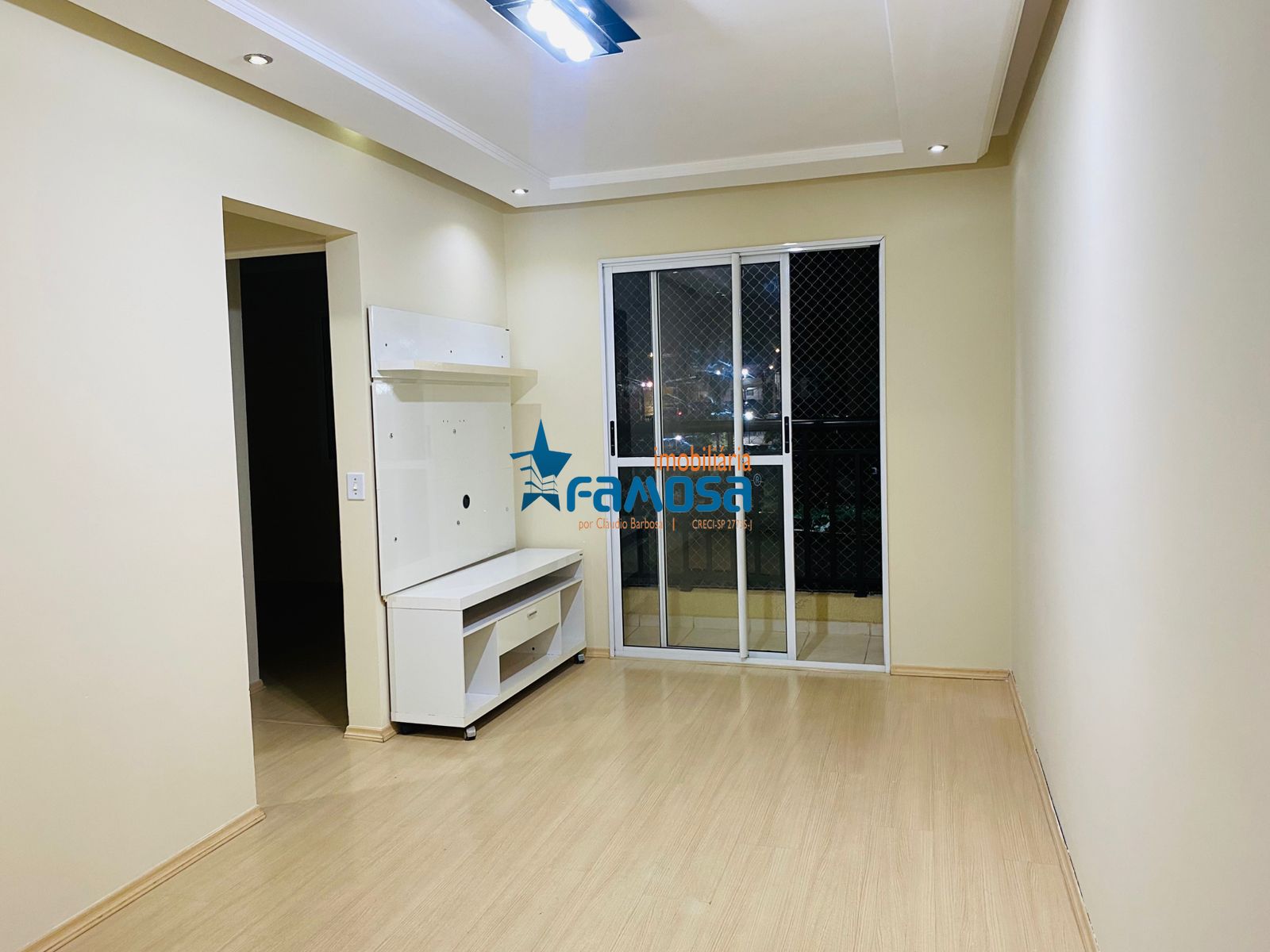 Apartamento para alugar  no Jardim Albertina - Guarulhos, SP. Imóveis
