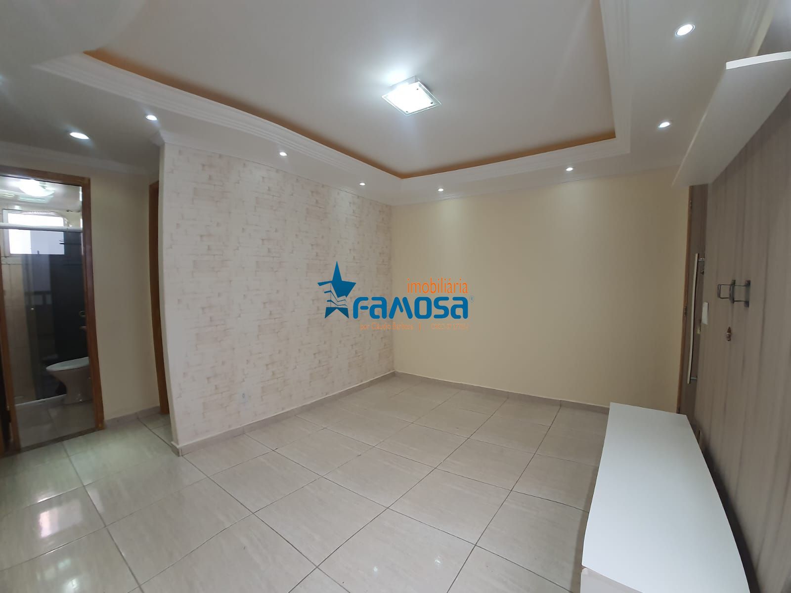 Apartamento à venda com 2 quartos, 40m² - Foto 4