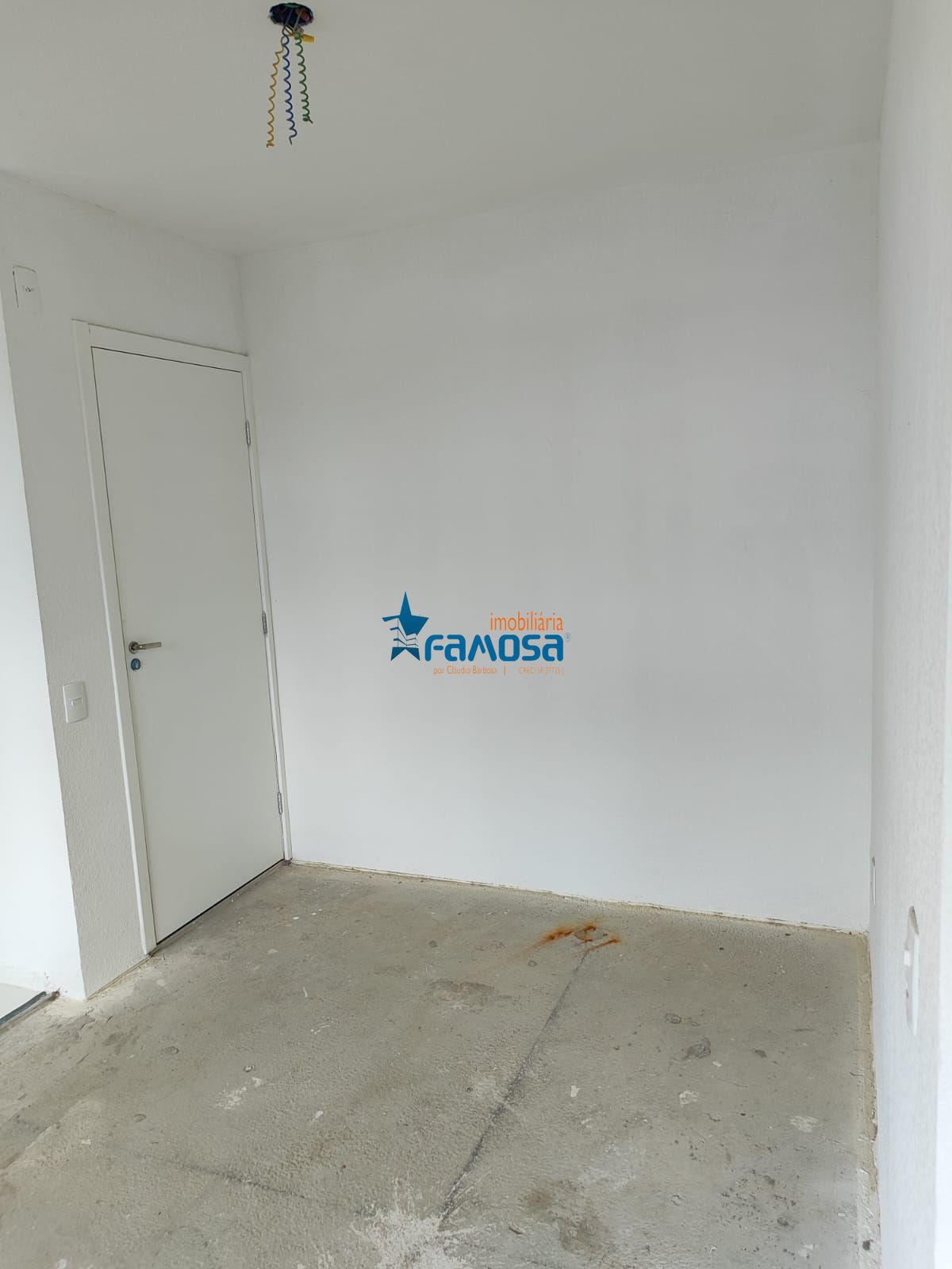 Apartamento à venda com 2 quartos, 42m² - Foto 11