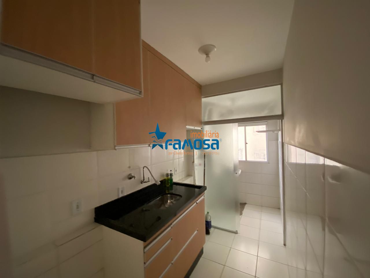 Apartamento para alugar com 2 quartos, 51m² - Foto 2