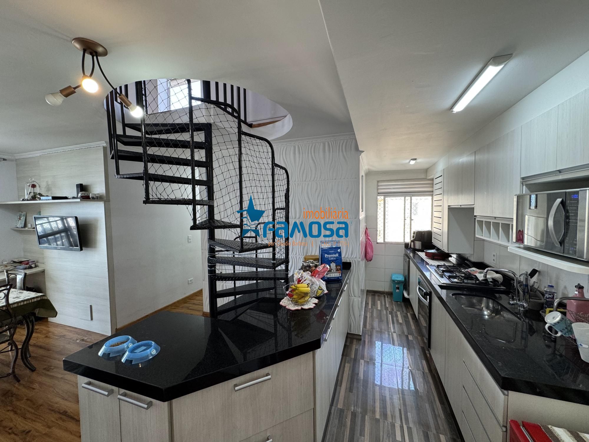 Apartamento à venda com 3 quartos, 95m² - Foto 1