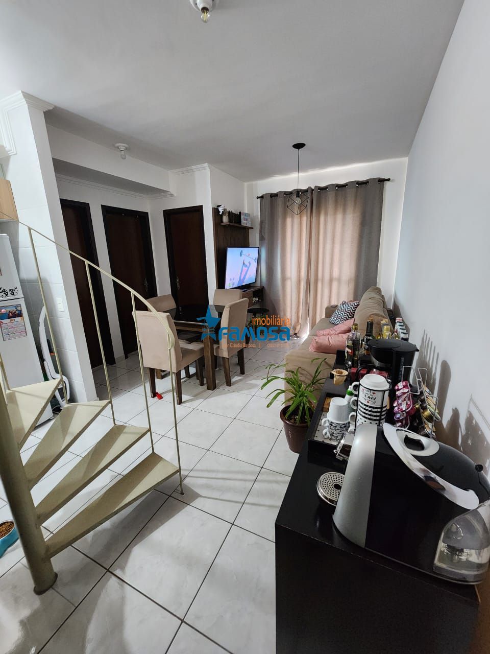 Apartamento à venda com 2 quartos, 73m² - Foto 4