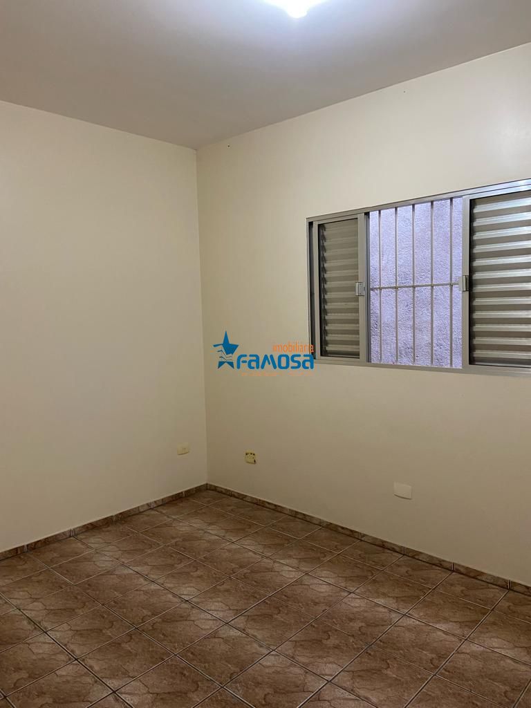 Casa à venda com 3 quartos, 150m² - Foto 14