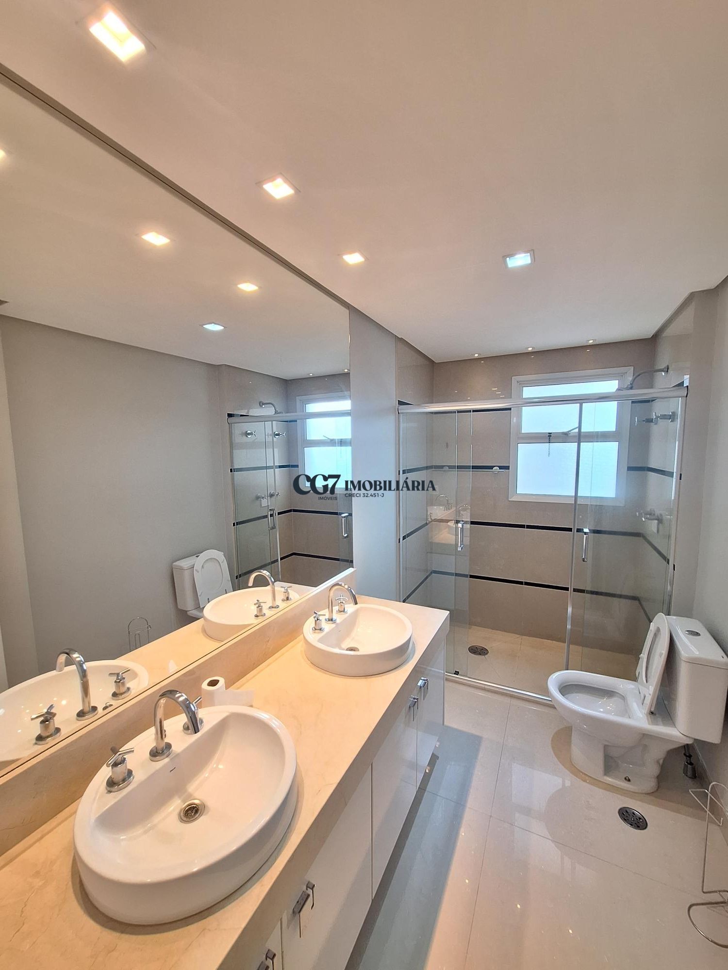 Apartamento para alugar com 3 quartos, 156m² - Foto 11