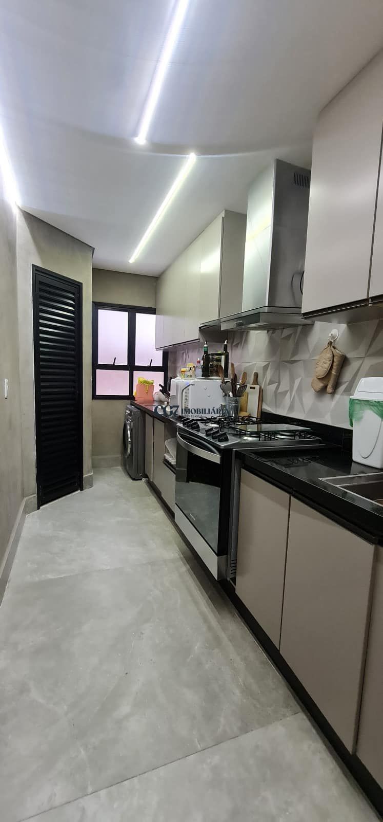 Apartamento à venda com 3 quartos, 84m² - Foto 7