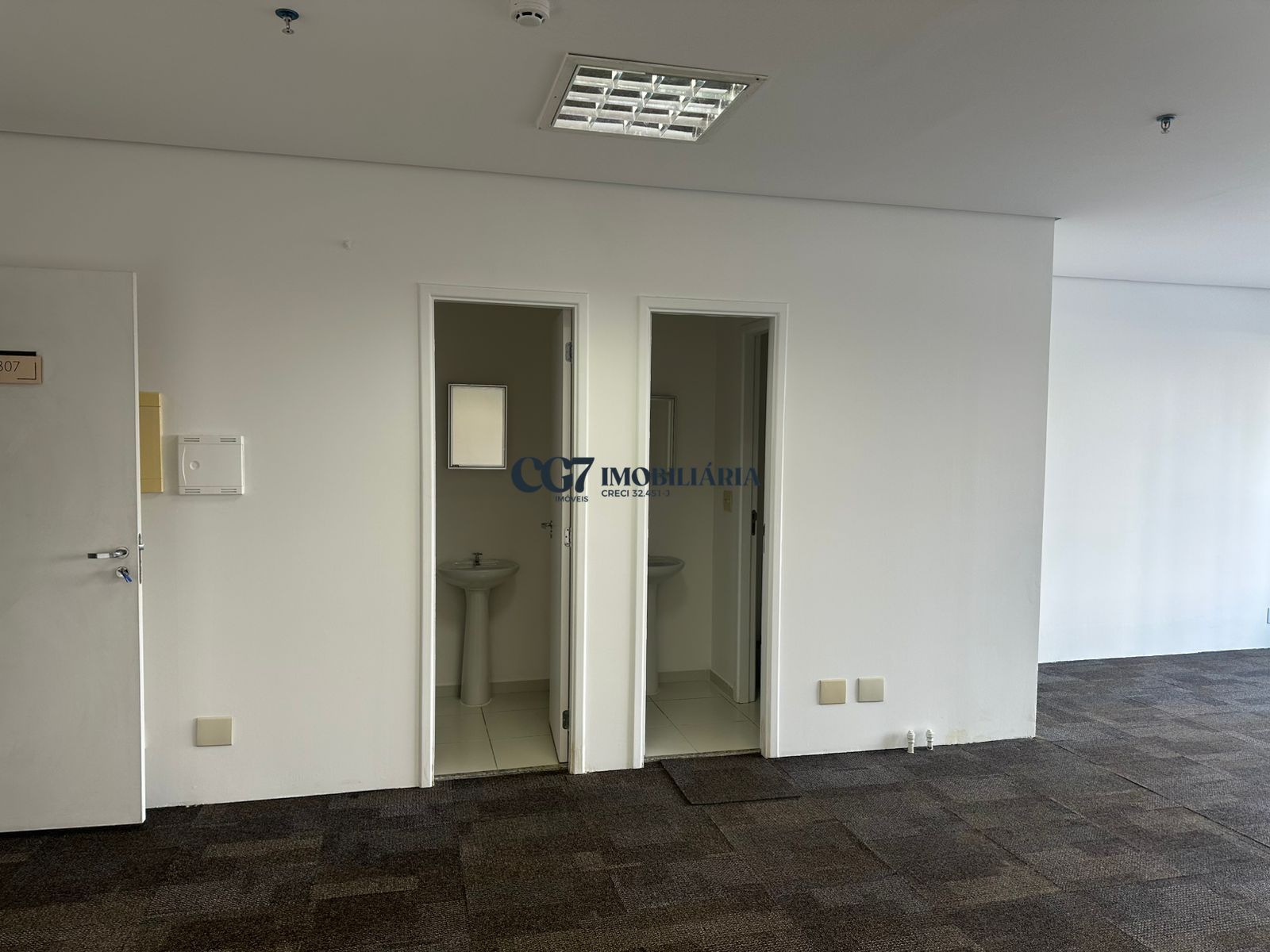 Conjunto Comercial-Sala para alugar com 1 quarto, 55m² - Foto 8