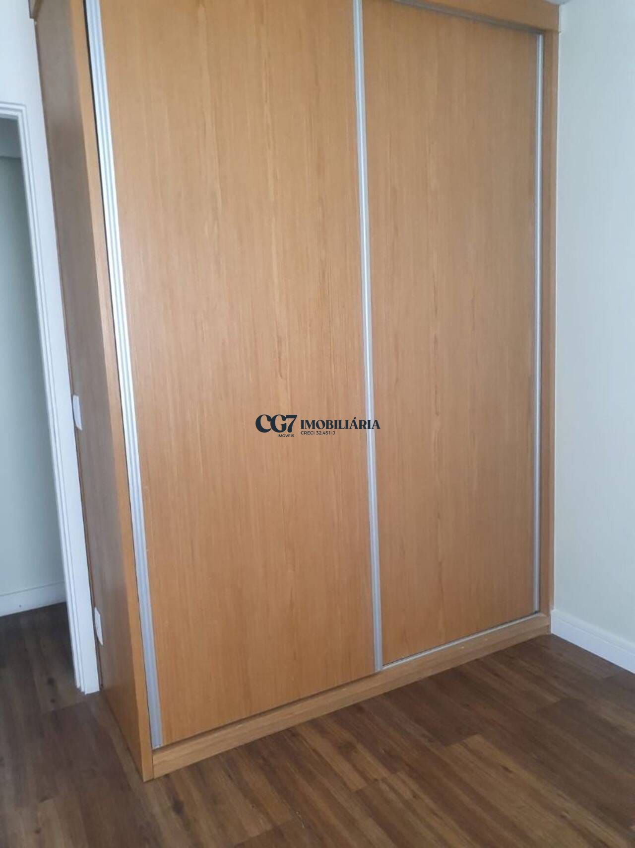 Apartamento à venda com 3 quartos, 107m² - Foto 12