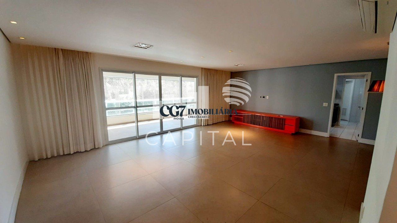 Apartamento à venda com 3 quartos, 202m² - Foto 1