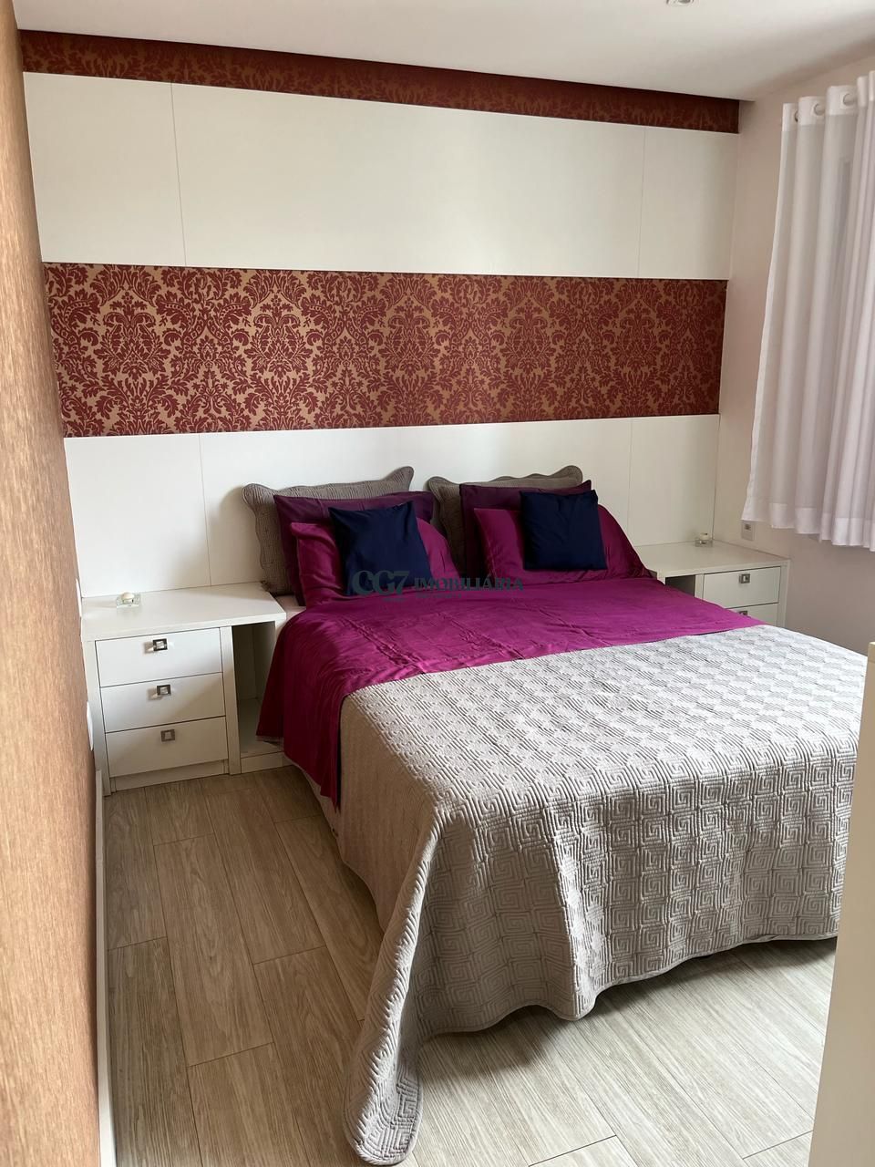 Apartamento para alugar com 3 quartos, 107m² - Foto 2