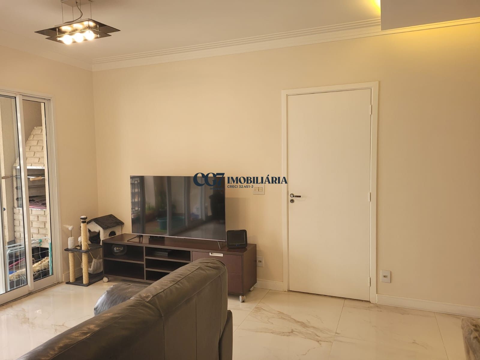 Apartamento à venda com 2 quartos, 107m² - Foto 3