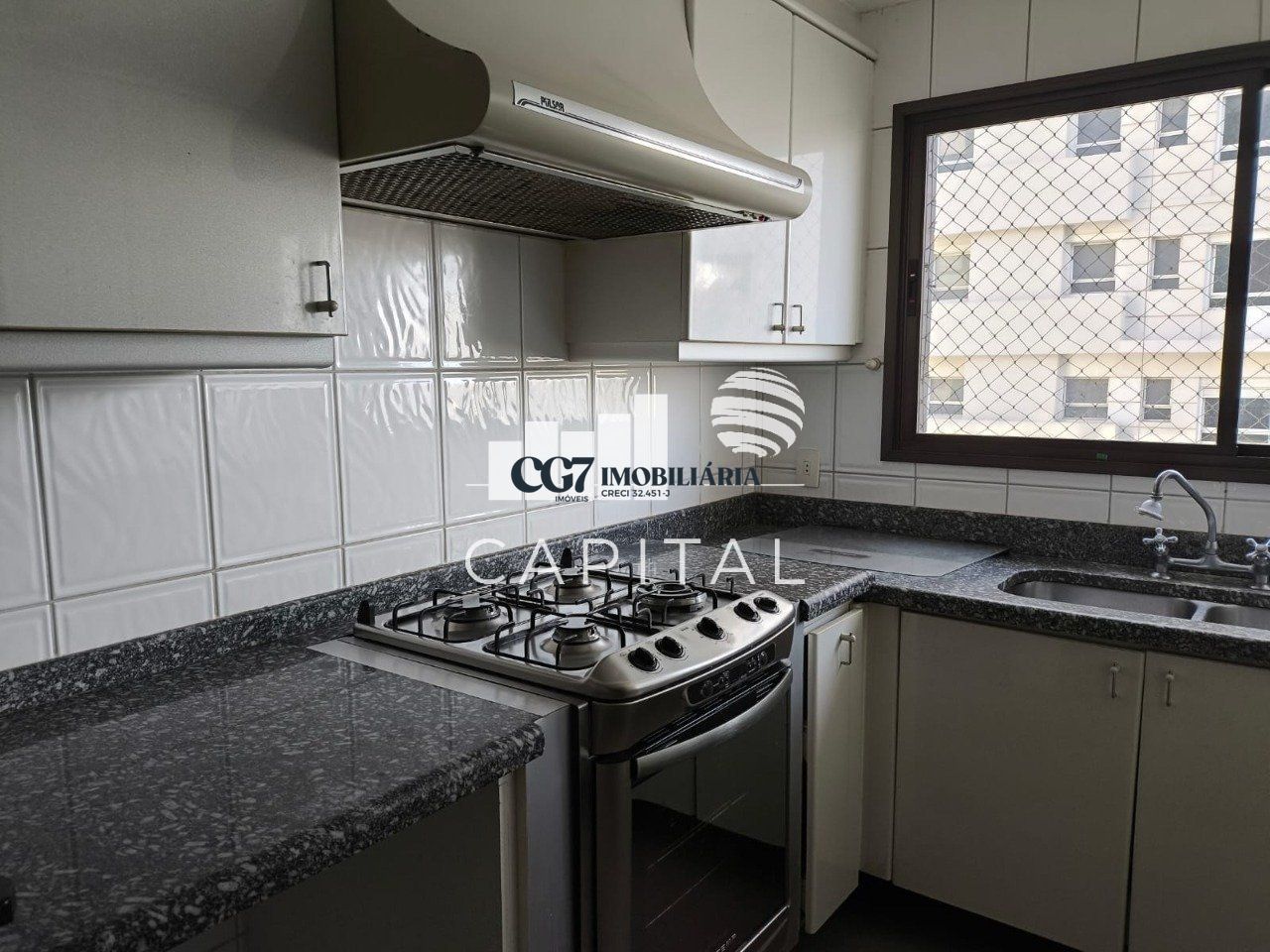 Apartamento para alugar com 4 quartos, 288m² - Foto 5