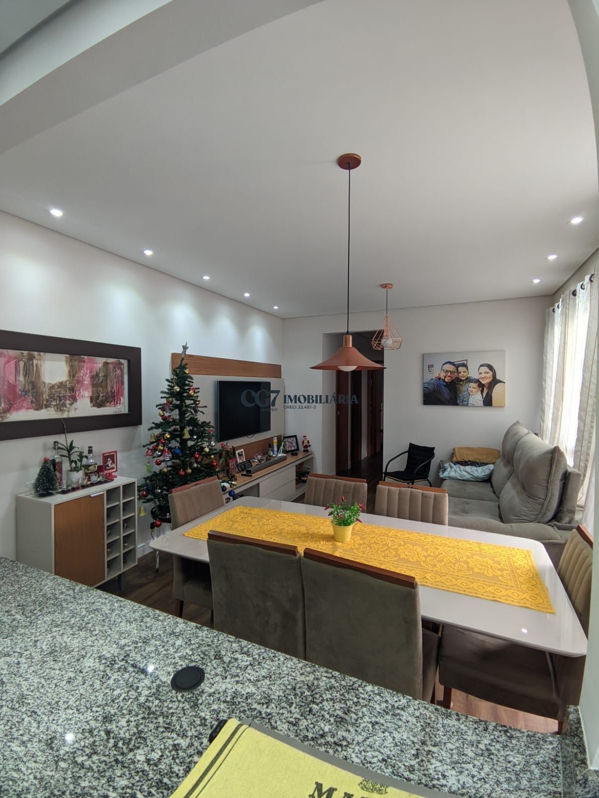 Apartamento à venda com 3 quartos, 76m² - Foto 1