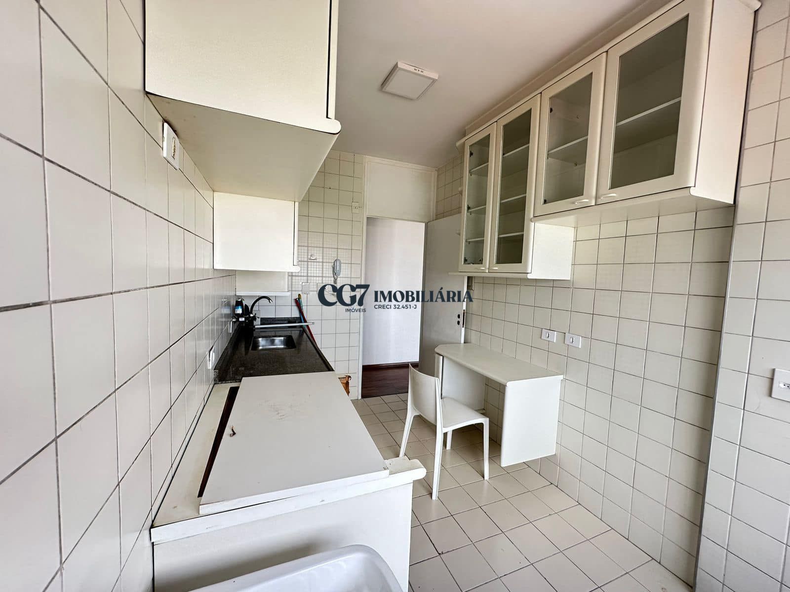 Apartamento à venda e aluguel com 2 quartos, 75m² - Foto 7