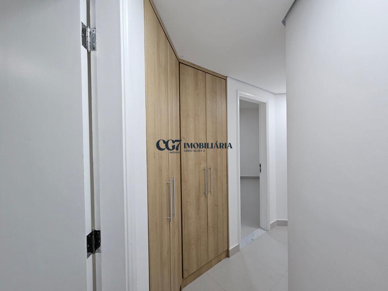 Apartamento para alugar com 3 quartos, 206m² - Foto 12