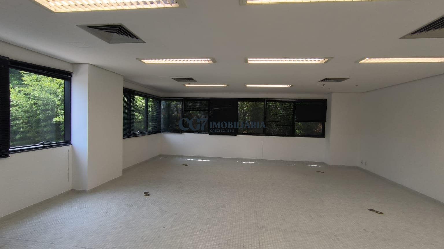 Conjunto Comercial-Sala para alugar com 1 quarto, 79m² - Foto 4