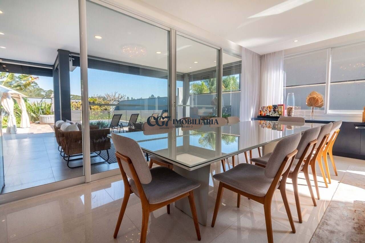 Sobrado à venda com 4 quartos, 520m² - Foto 3