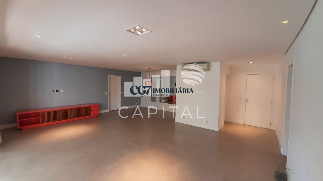 Apartamento à venda com 3 quartos, 202m² - Foto 3