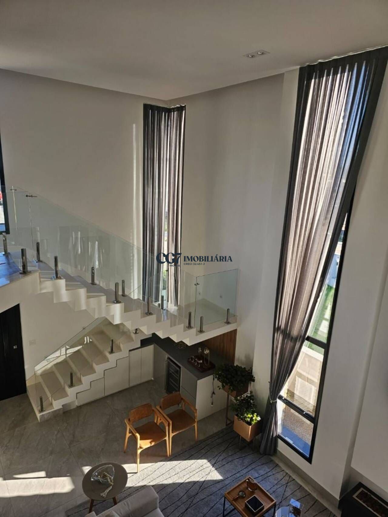 Sobrado à venda com 4 quartos, 354m² - Foto 13