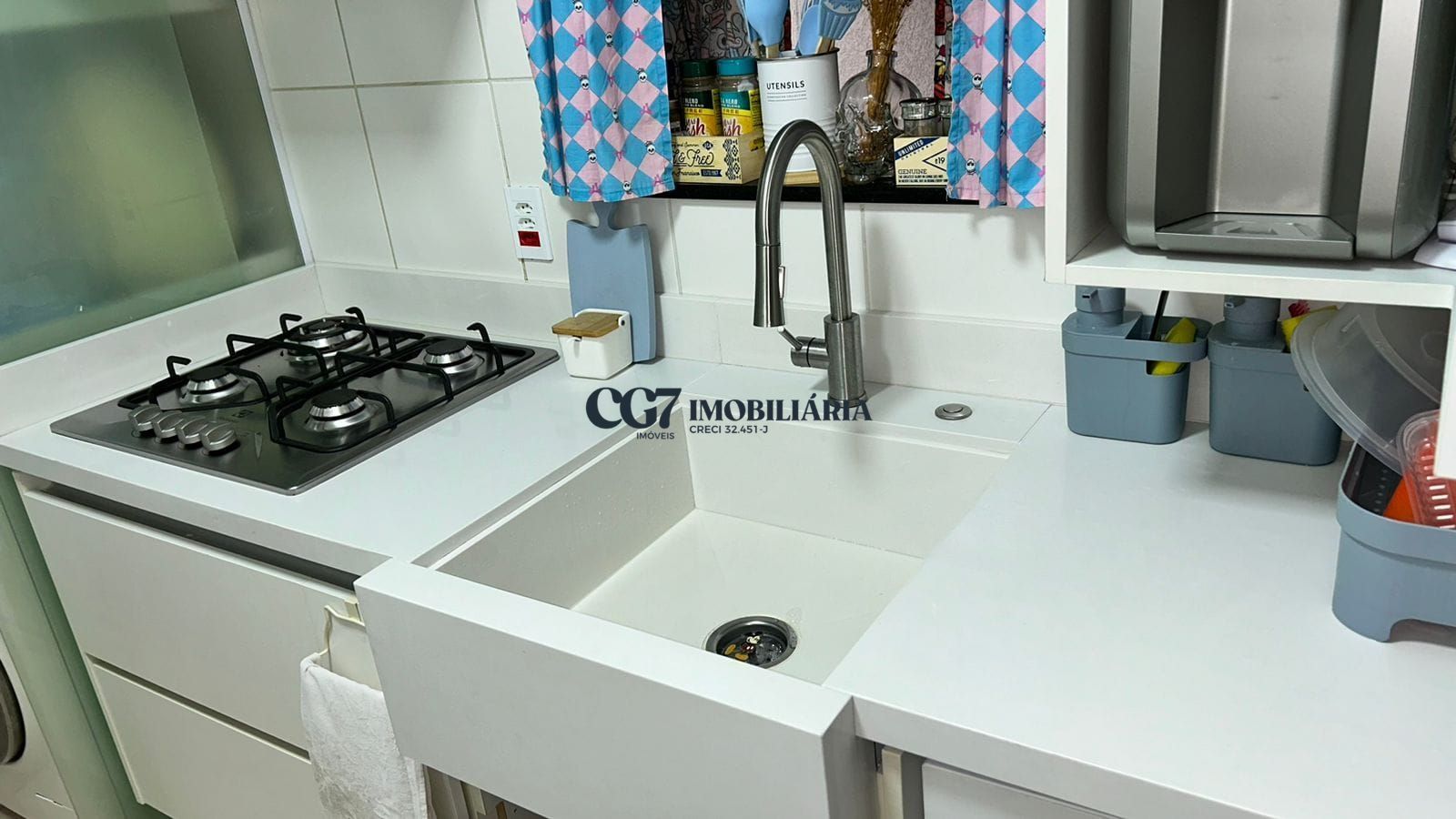 Apartamento à venda com 3 quartos, 96m² - Foto 4