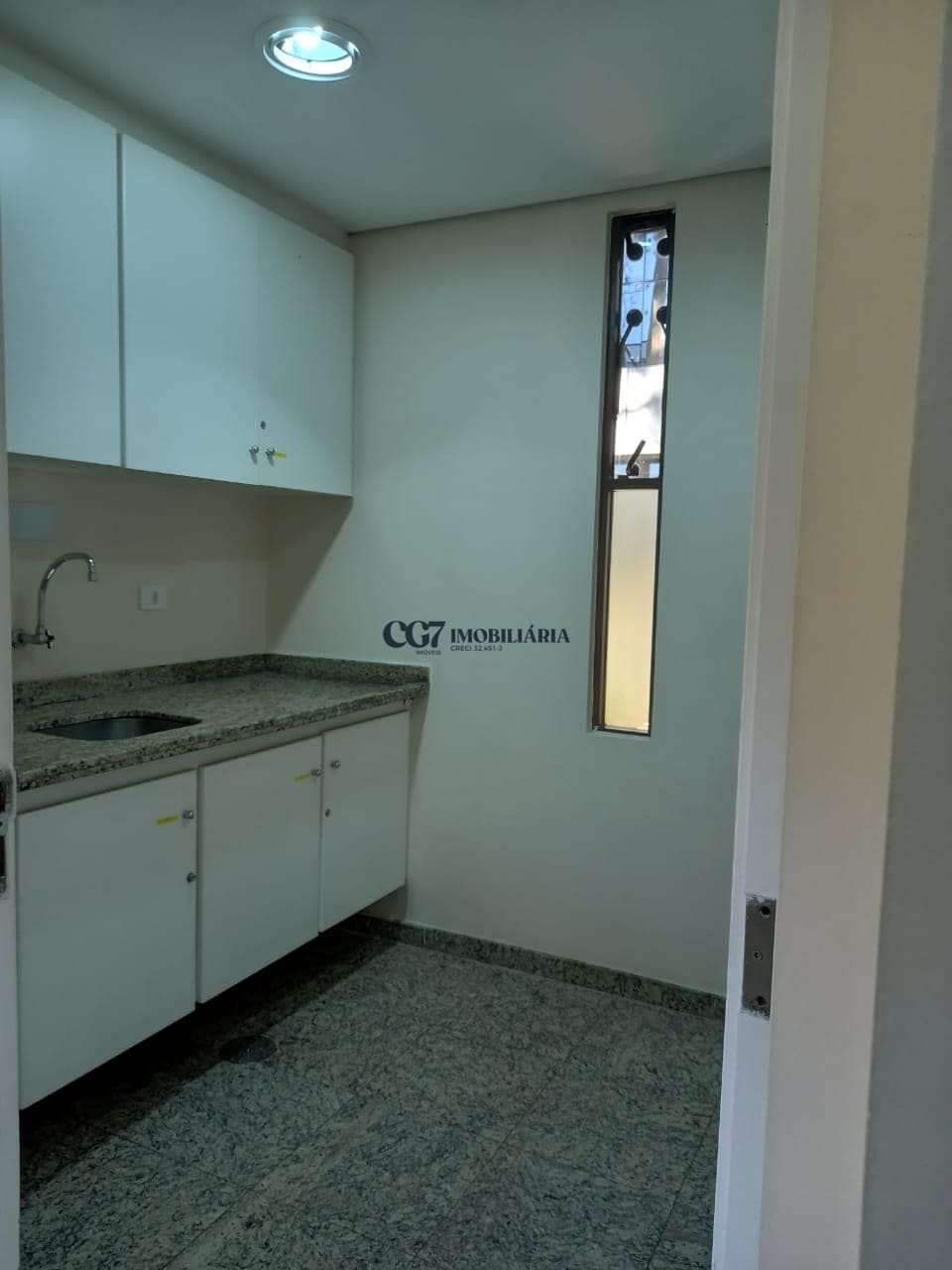 Prédio Inteiro para alugar com 1 quarto, 550m² - Foto 11