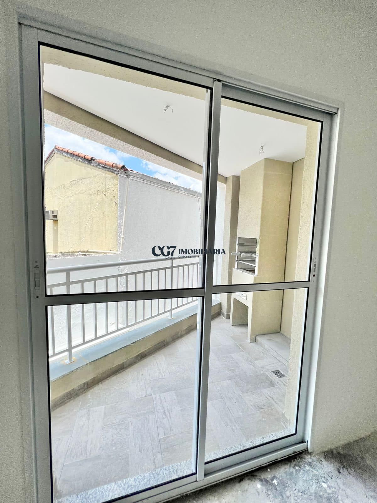 Apartamento à venda com 2 quartos, 51m² - Foto 2