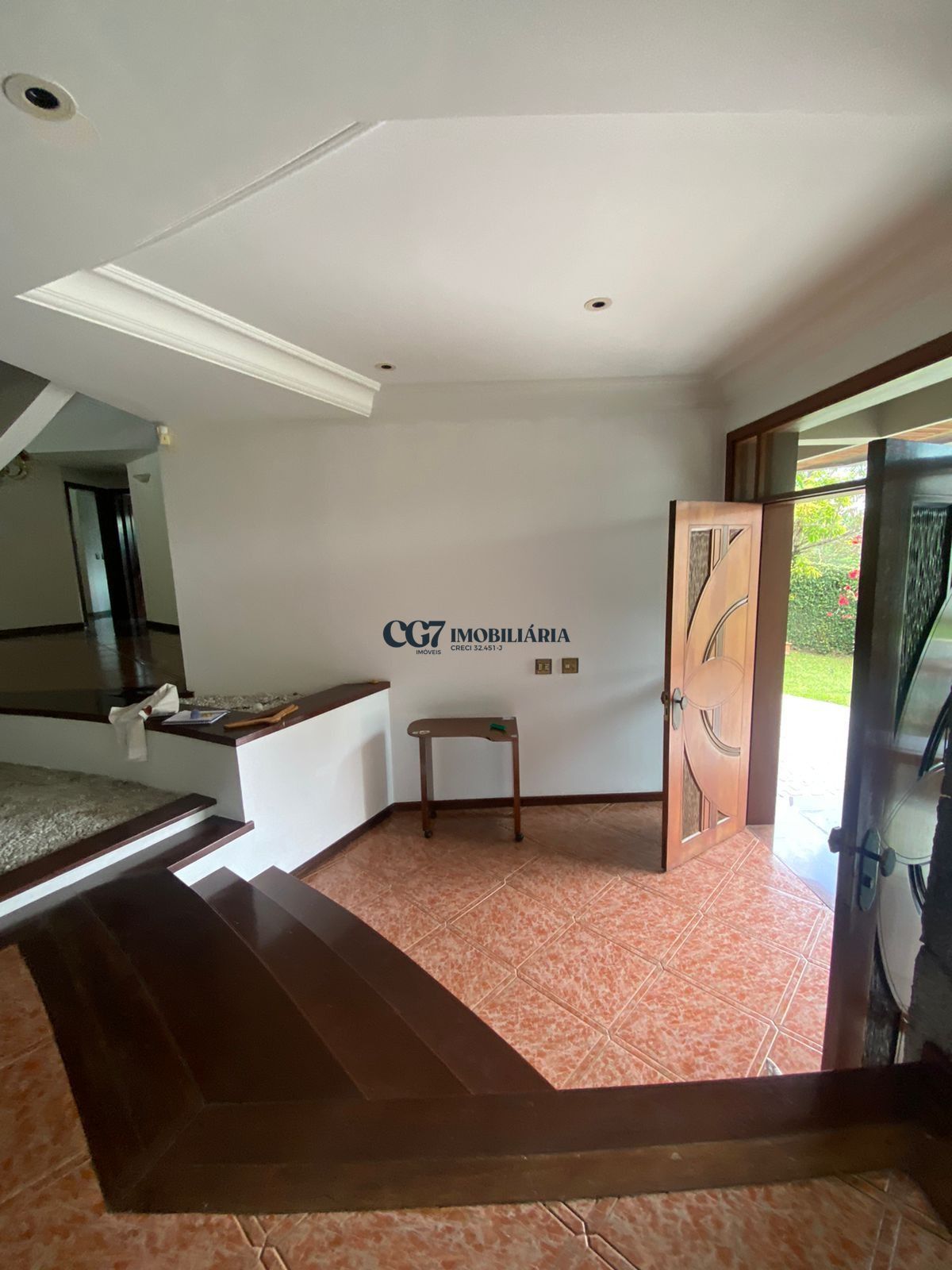 Casa de Condomínio para alugar com 4 quartos, 586m² - Foto 4